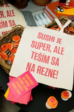 Uspeli vo svete, doma ich (ne)poznáme: výroba MERCHu | bkstudio.sk