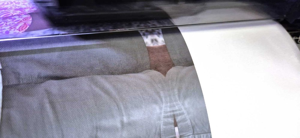 Ukážka zrkadlového okraja